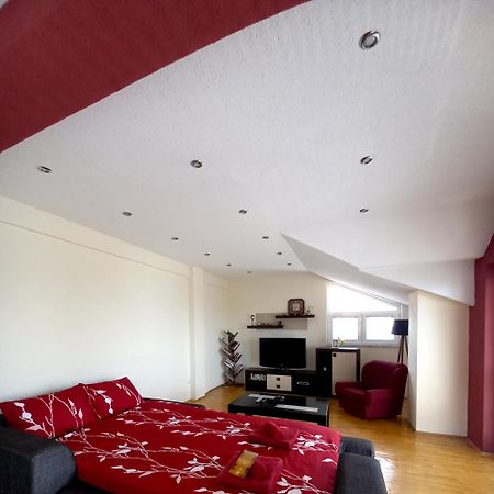 Ps Apartments - Peshtani Peštani Oda fotoğraf
