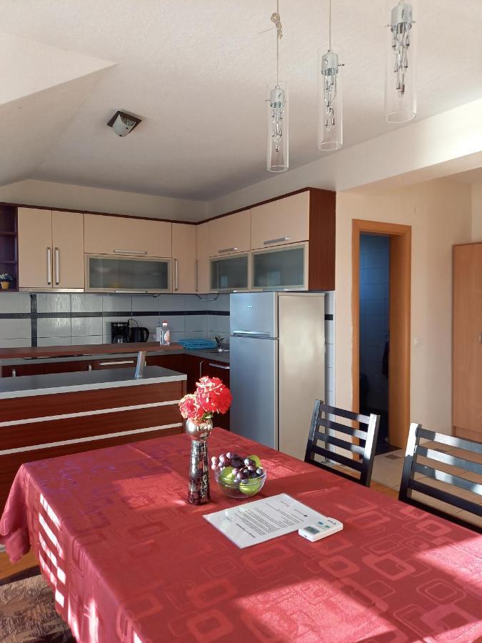 Ps Apartments - Peshtani Peštani Dış mekan fotoğraf