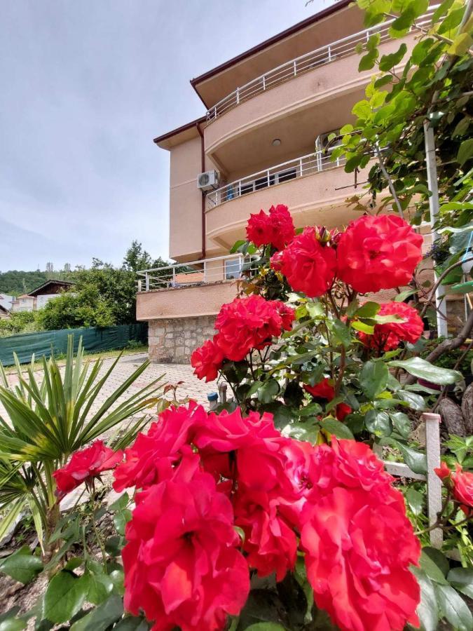 Ps Apartments - Peshtani Peštani Dış mekan fotoğraf