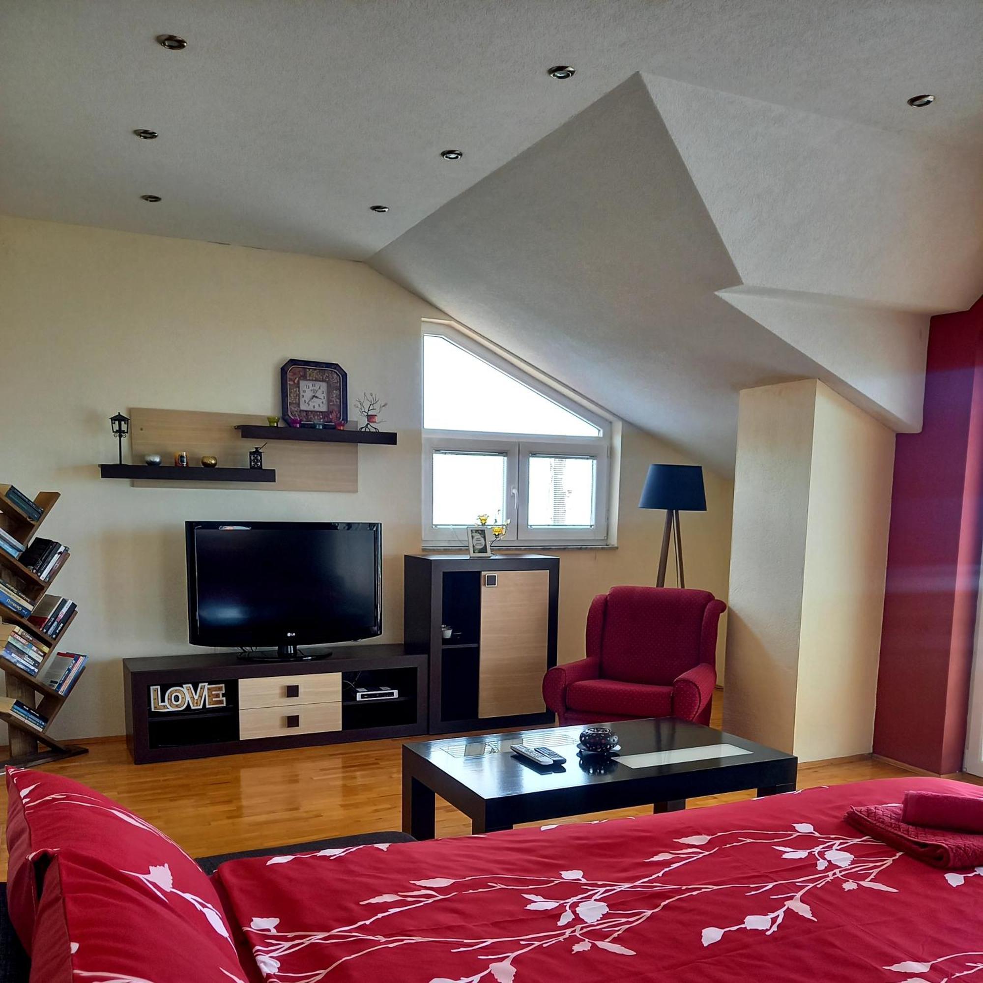 Ps Apartments - Peshtani Peštani Oda fotoğraf